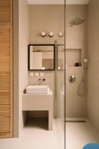 O baie la Allora Bari