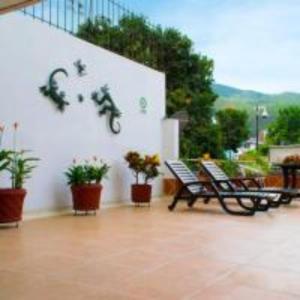 Nespecifikovaný výhled na hory nebo výhled na hory při pohledu z hotelu