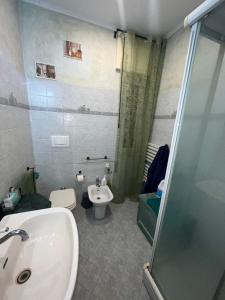 Vannituba majutusasutuses Specter Guesthouse