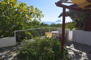 Gallery image of SPITIA VASILI in Kapsálion +104 photos