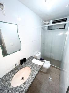 Ένα μπάνιο στο flat 202 Atlantico residence