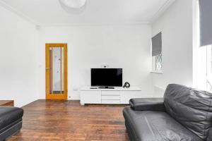 Gallery image of Pass the Keys Olu no.11 - Stylish 3 bed house with parking in Romford