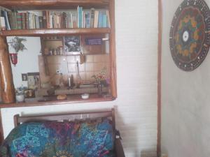 Η βιβλιοθήκη του διαμερίσματος +4 φωτογραφίες