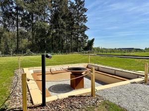 Fotografia z galérie ubytovania Luxe et sérénité : jacuzzi, sauna, piscine chauffée, home-cinéma et plus près du Mans - FR-1-410-396 v destinácii Yvré-lʼÉvêque + 27 fotografií