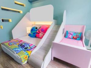 Łóżko lub łóżka w pokoju w obiekcie Haoyue Tongxin Family Homestay