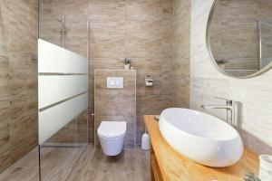 Koupelna v ubytování Holiday Home Vlady by Rent Istria