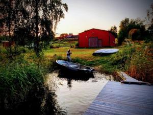 Výhled na řeku, která protéká v blízkosti bed and breakfast