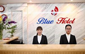 Členové personálu v ubytování Blue Hanoi Hotel
