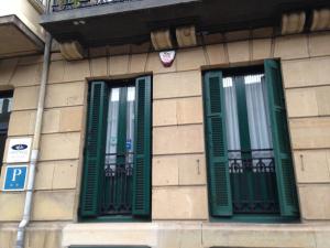 Zdjęcie z galerii obiektu Hostal San Sebastian Centro w mieście San Sebastián