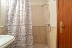 Kúpeľňa v ubytovaní Apart-rent Apartment Blaucel 0083