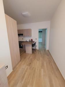 Kuchyň nebo kuchyňský kout v ubytování HOUSE AIRPORT Catania