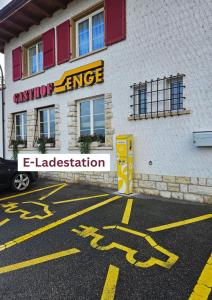 Fotografia z galérie ubytovania Gasthof Enge Self Check-In Hotel v destinácii Solothurn
