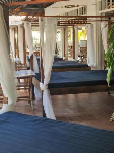 Restaurace v ubytování L'Alizé - Résidence la Plage de l'Anse Caritan