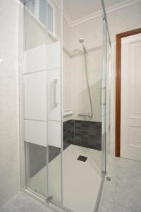 Ένα μπάνιο στο Apartamento con terraza en el entorno de Sanxenxo