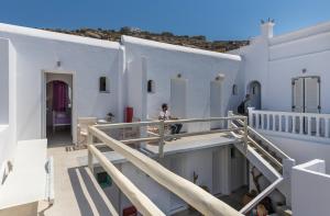 A balcony or terrace at Alexandra Mykonos Port