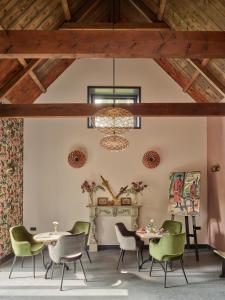 Posezení v ubytování B&B De Pastorie bij Dokkum