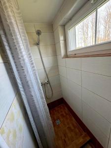 Ванна кімната в Two lakes villas&camps