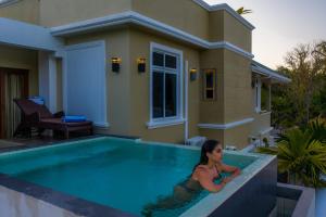 The swimming pool at or close to Fuvahmulah Central Hotel