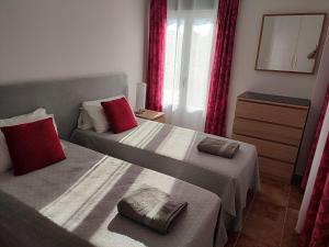 Zdjęcie z galerii obiektu Costa Esuri Ayamonte Las Encinas Luxury 3-bedroom apartment - huge garden w mieście Ayamonte