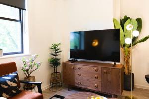 Gallery image of Waterside 2 Bed Apartment Taunton & FREE off road Parking & Wifi in Taunton
