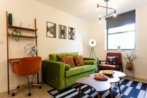 Gallery image of Waterside 2 Bed Apartment Taunton & FREE off road Parking & Wifi in Taunton