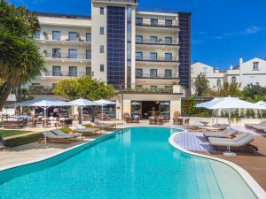 Bazén v ubytování Ara Maris Hotel & Spa nebo v jeho okolí