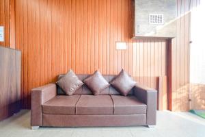 Et opholdsområde på FabHotel Sage Residency + 27 billeder