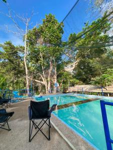Bazén v ubytování EL BOSQUE RESORT CORON nebo v jeho okolí