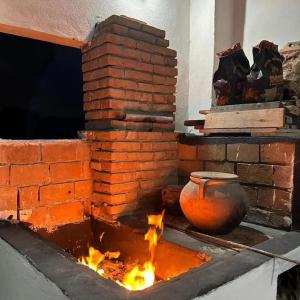 Churrasqueira disponível para os hóspedes no apartamento