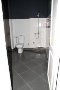 Koupelna v ubytování Studio lumineux avec terrasse