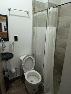 Koupelna v ubytování Hotel Prestige