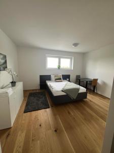 Fotografie z fotogalerie ubytování Studio Apartments St. Martin v destinaci Erdmannsdorf + 13 fotografií