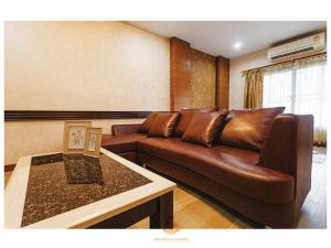 Gallery image of The Crystal Ranong Full House in Ban Lum Than