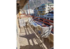 Μπαλκόνι ή βεράντα στο Elite 7