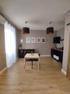 Cucina o angolo cottura di Manno Rooms Affittacamere