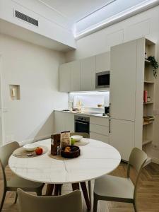 Кухня или мини-кухня в Cuore di Brera, unique location, great charm
