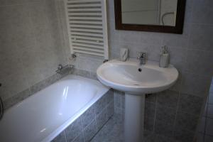 Kúpeľňa v ubytovaní Holiday Cottage