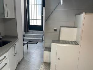 Kuchnia lub aneks kuchenny w obiekcie Una genial estancia en Madrid centro