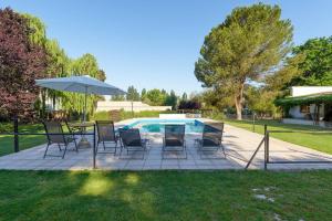 Bazén v ubytování Tradicional Casona de época, opcional desayuno nebo v jeho okolí