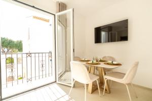 Balkón nebo terasa v ubytování MARBELLA BANUS SUITES - Playas del Duque Beachside Complex