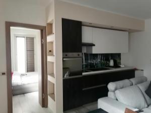 Kuchyň nebo kuchyňský kout v ubytování Casa Ramalma tra Milano-Rho Fiera, Milano, Monza, Como