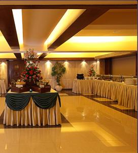 Fotografie z fotogalerie ubytování The Royal Orchid Hotel, Chembur v Bombaji
