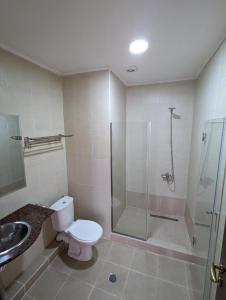 ห้องน้ำของ Hotel Tsiskari