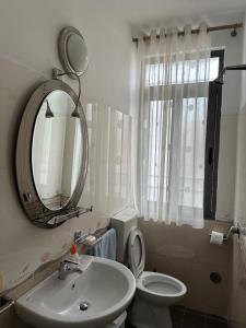 Ett badrum på Private house for daily rent