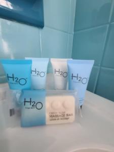 Φωτογραφία από το άλμπουμ του Four Suites on Duval Street w parking and pool στο Κι Γουέστ