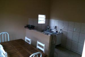 Kép CASA DE CAMPO chácara com piscina LARANJEIRAS szállásáról Juquitibában a galériában Még 13 kép