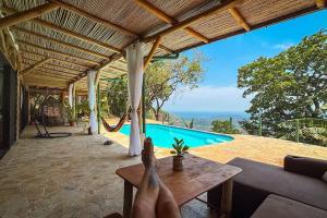 Bazén v ubytování Sundancefamily Paradise Villa nebo v jeho okolí