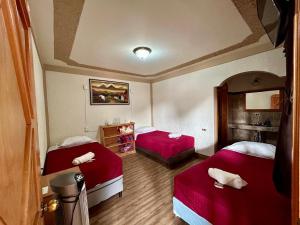 Postel nebo postele na pokoji v ubytování Posada don Miguel + 62 fotografií