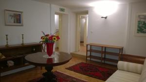 A seating area at In Venice Back To San Marco tourist apartment