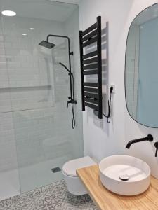 Koupelna v ubytování Romántico apartamento en el centro de Vejer